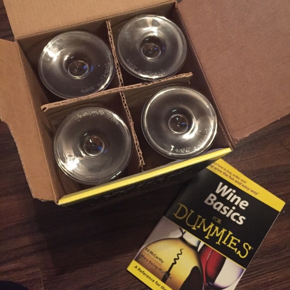 LUMINARC Wine for Dummies Gift Set 4 Wine Glasses + Basics Book Party - Picture 3 of 6